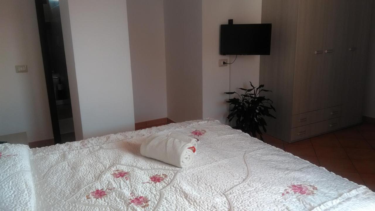 L'Abete Bed & Breakfast Guspini Ngoại thất bức ảnh