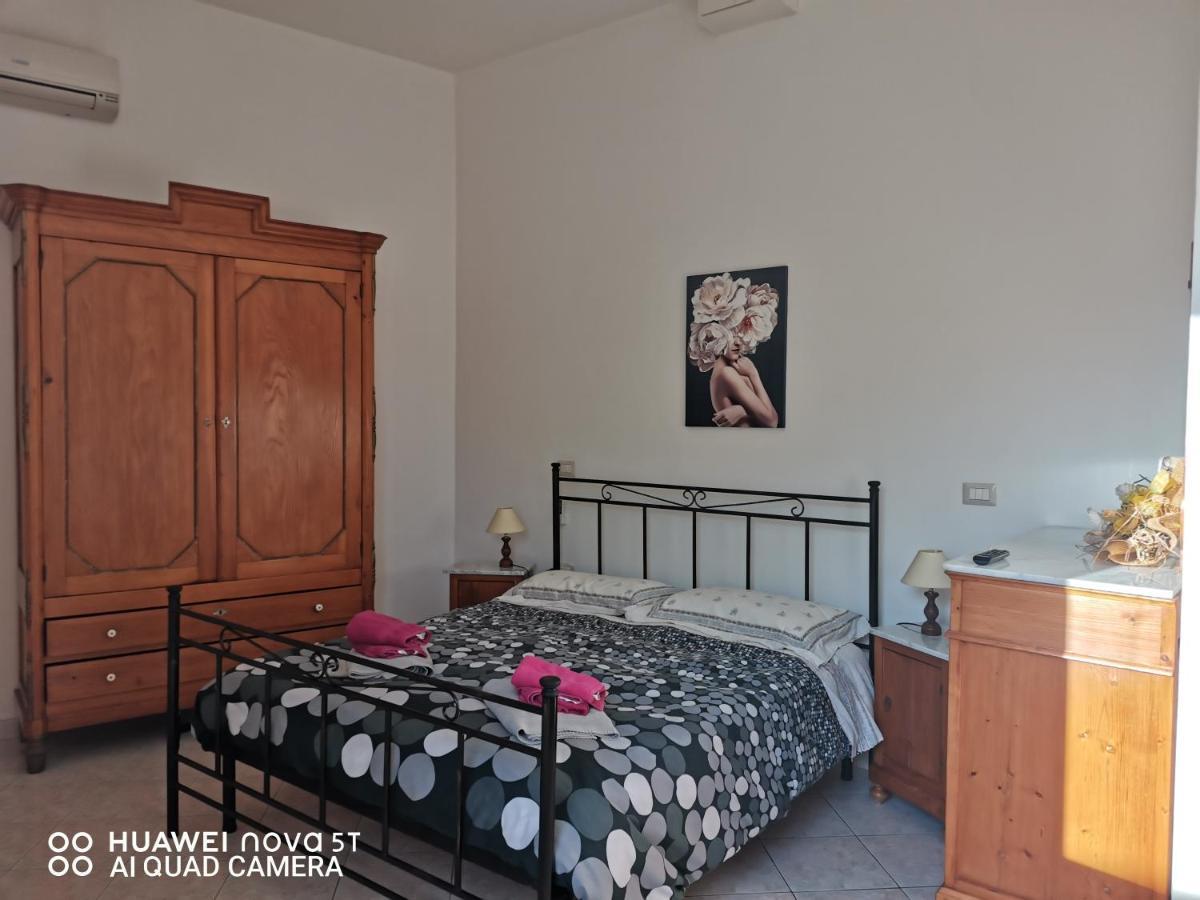 L'Abete Bed & Breakfast Guspini Ngoại thất bức ảnh